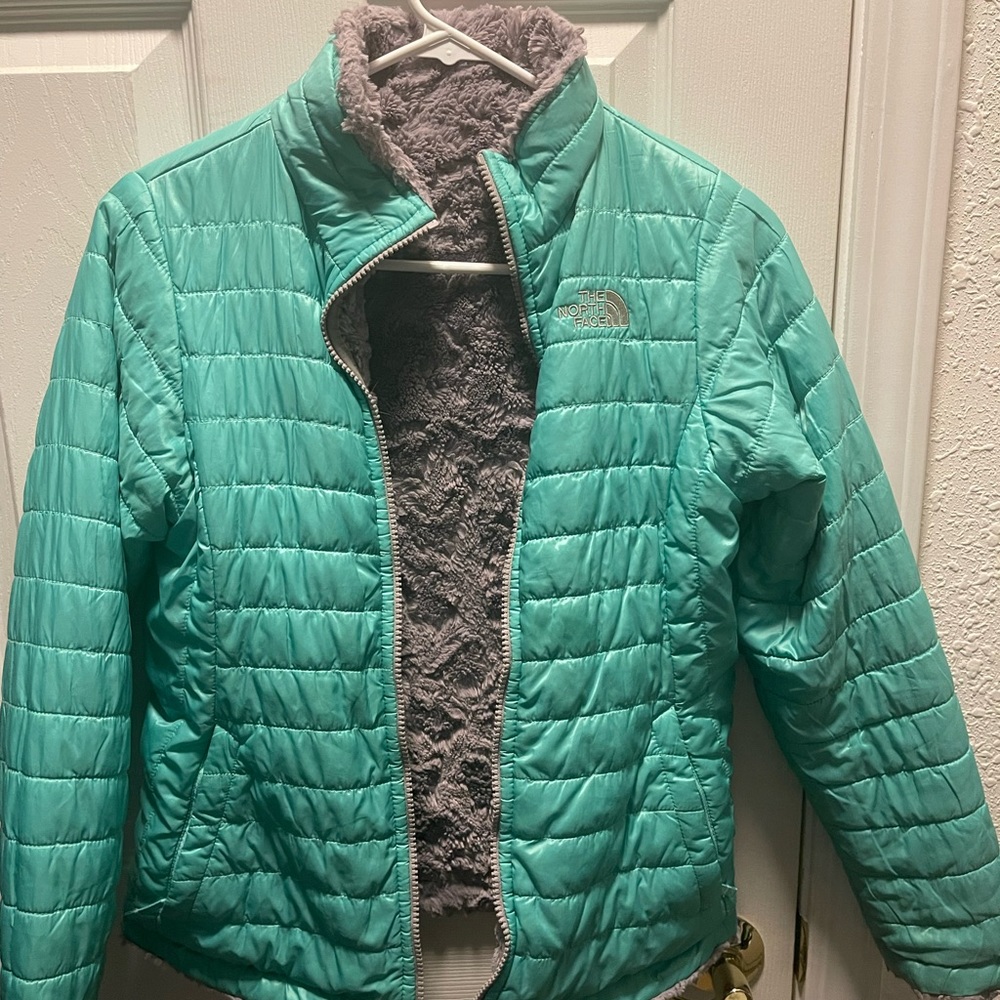 North face reversible jacket - size youth large